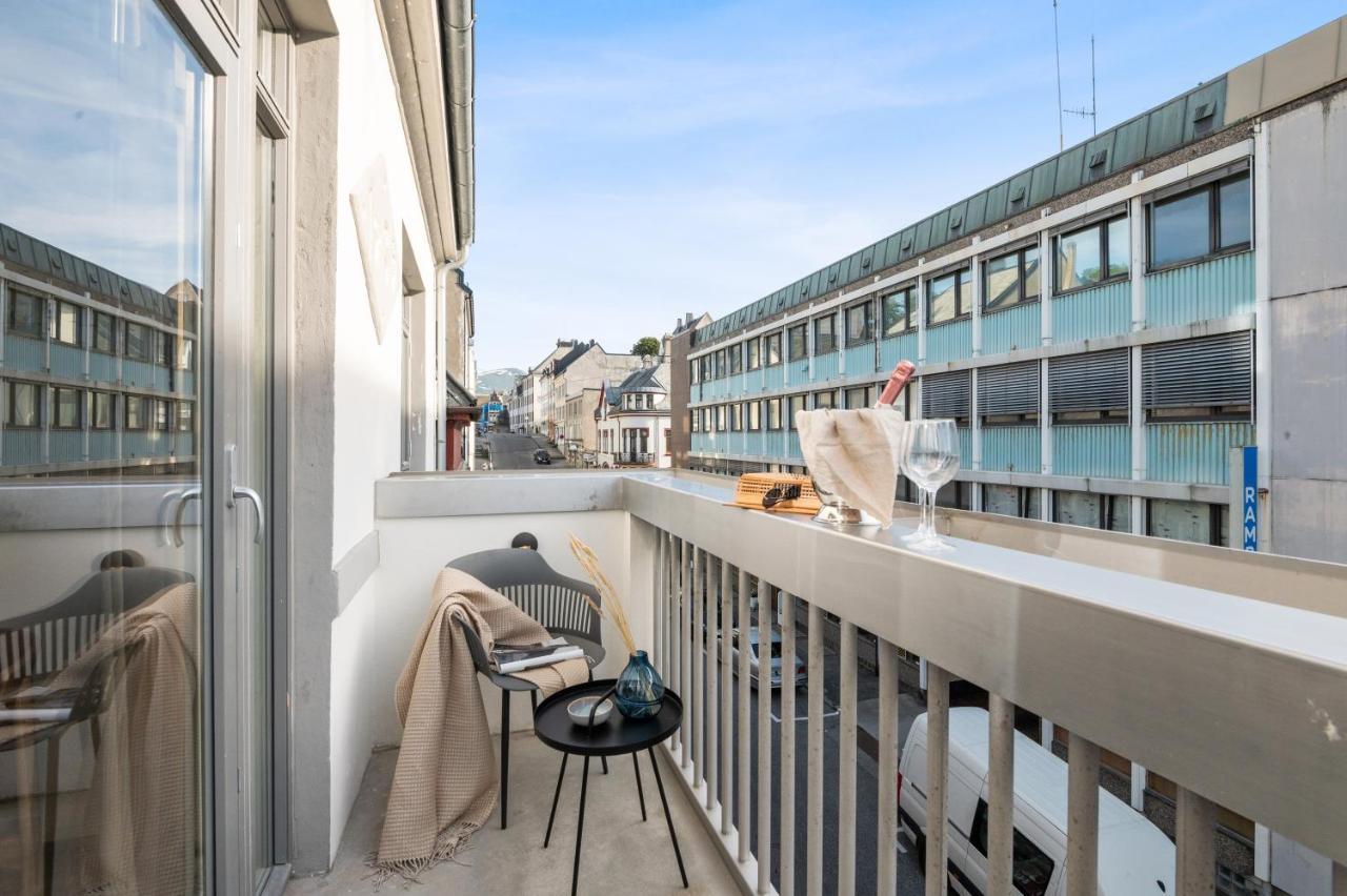 Aalesund City Apartment エクステリア 写真